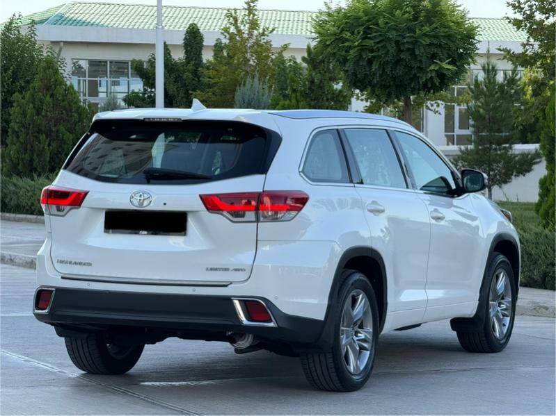 Toyota Highlander 2018 - 540 000 TMT - Aşgabat - img 7