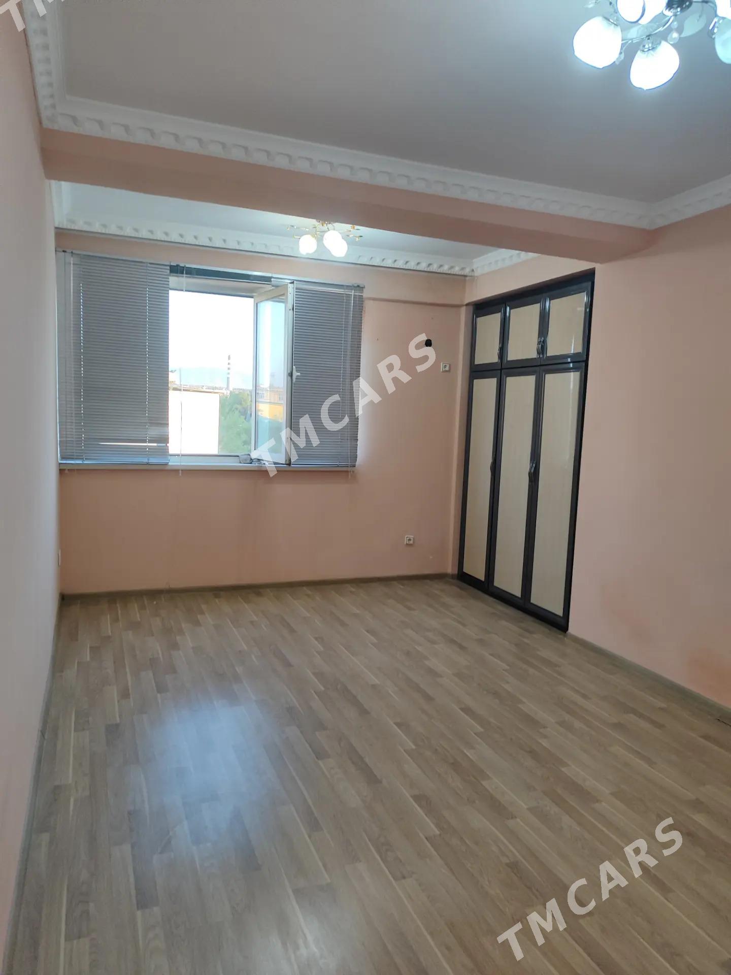 Продаю 2х в три 8 мкр. 73м2 - Aşgabat - img 2