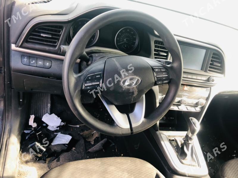 Hyundai Elantra 2020 - 225 000 TMT - Ашхабад - img 3