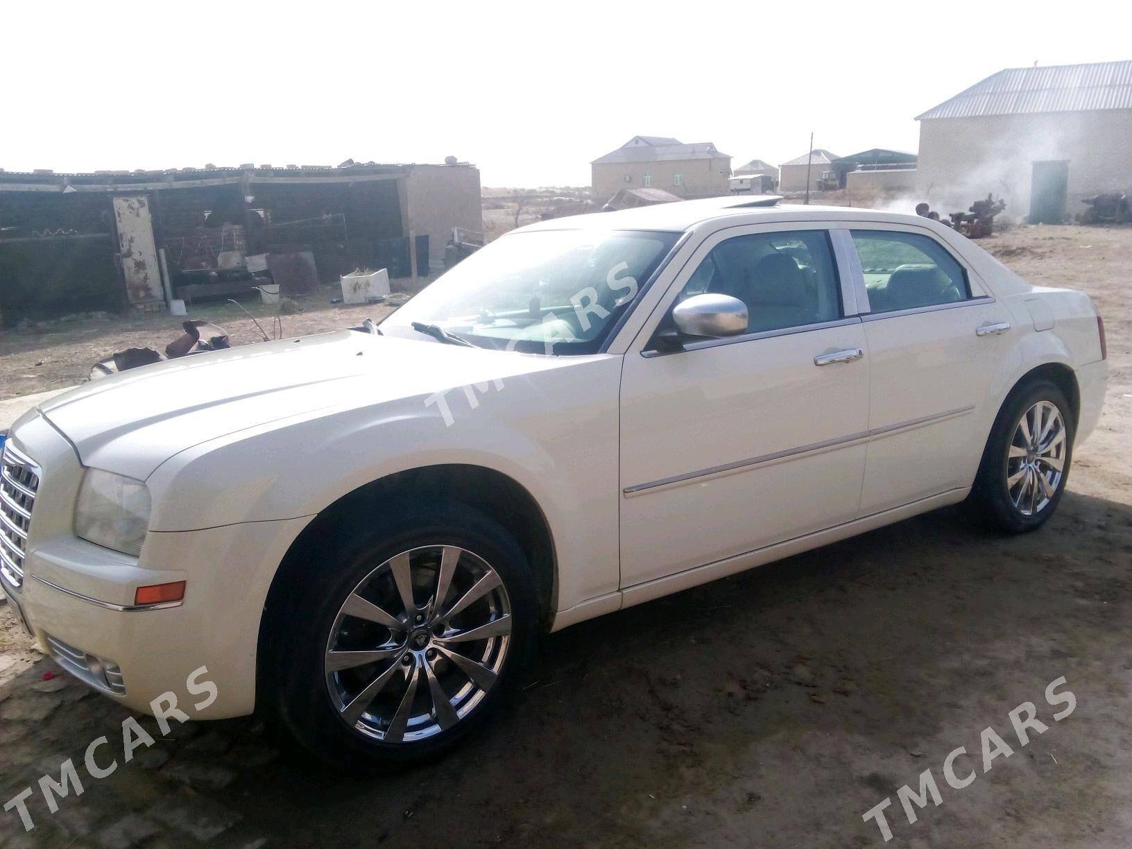 Chrysler 300 2008 - 90 000 TMT - Бабадайхан - img 3