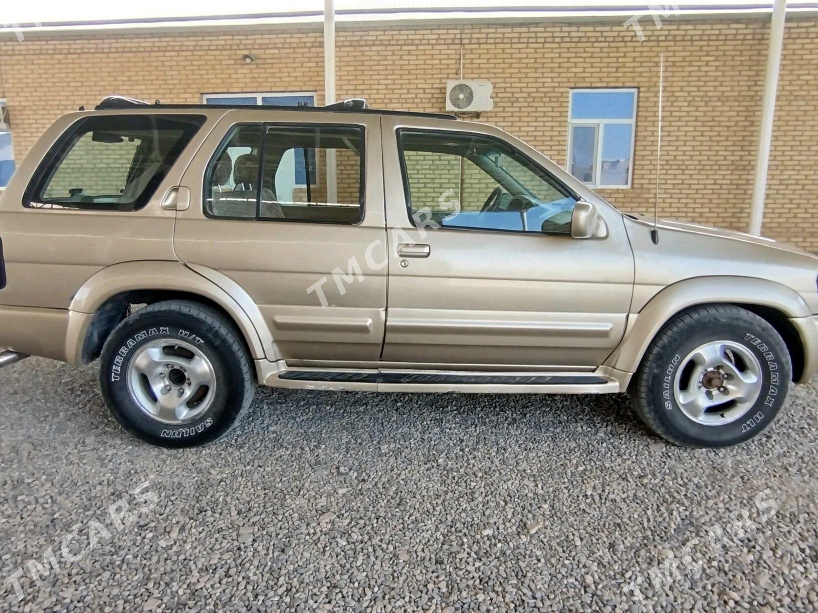 Infiniti QX4 1999 - 100 000 TMT - Sakarçäge - img 5