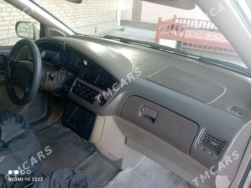Toyota Sienna 2002 - 170 000 TMT - Сакарчага - img 4