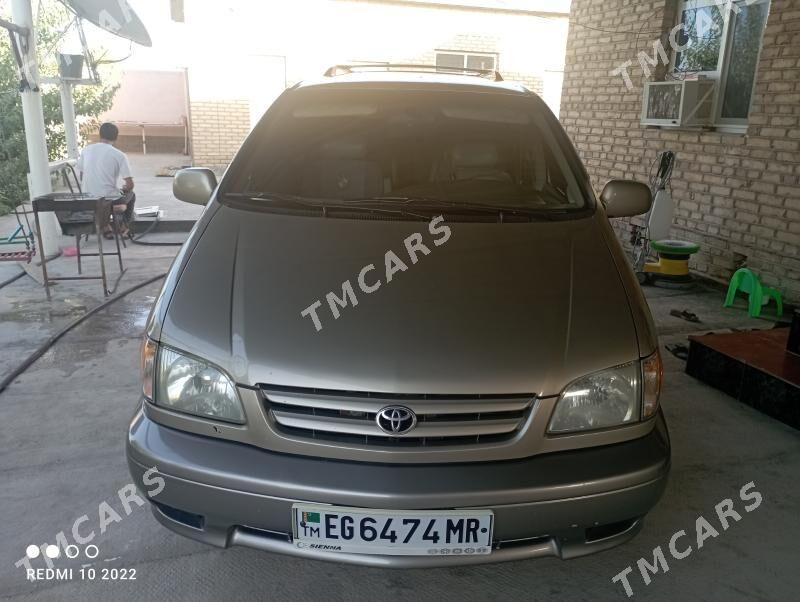 Toyota Sienna 2002 - 170 000 TMT - Сакарчага - img 5