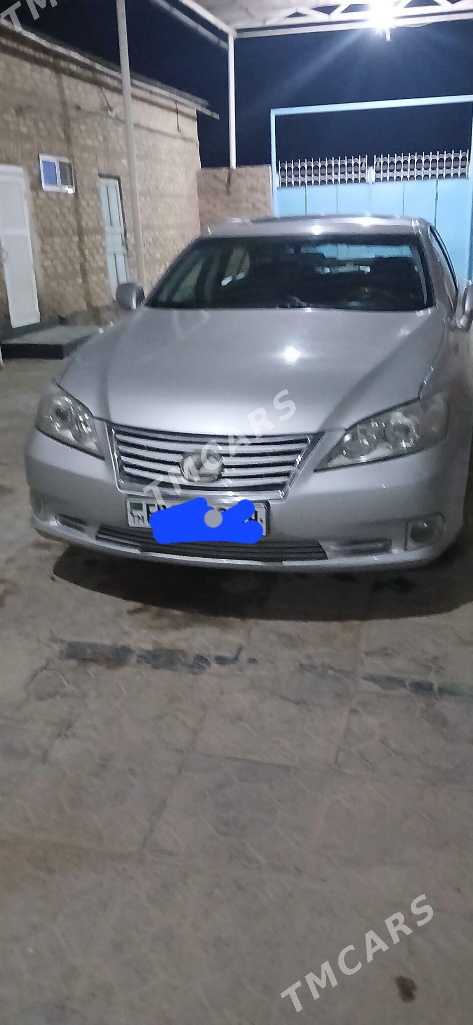 Lexus ES 350 2010 - 220 000 TMT - Анев - img 2