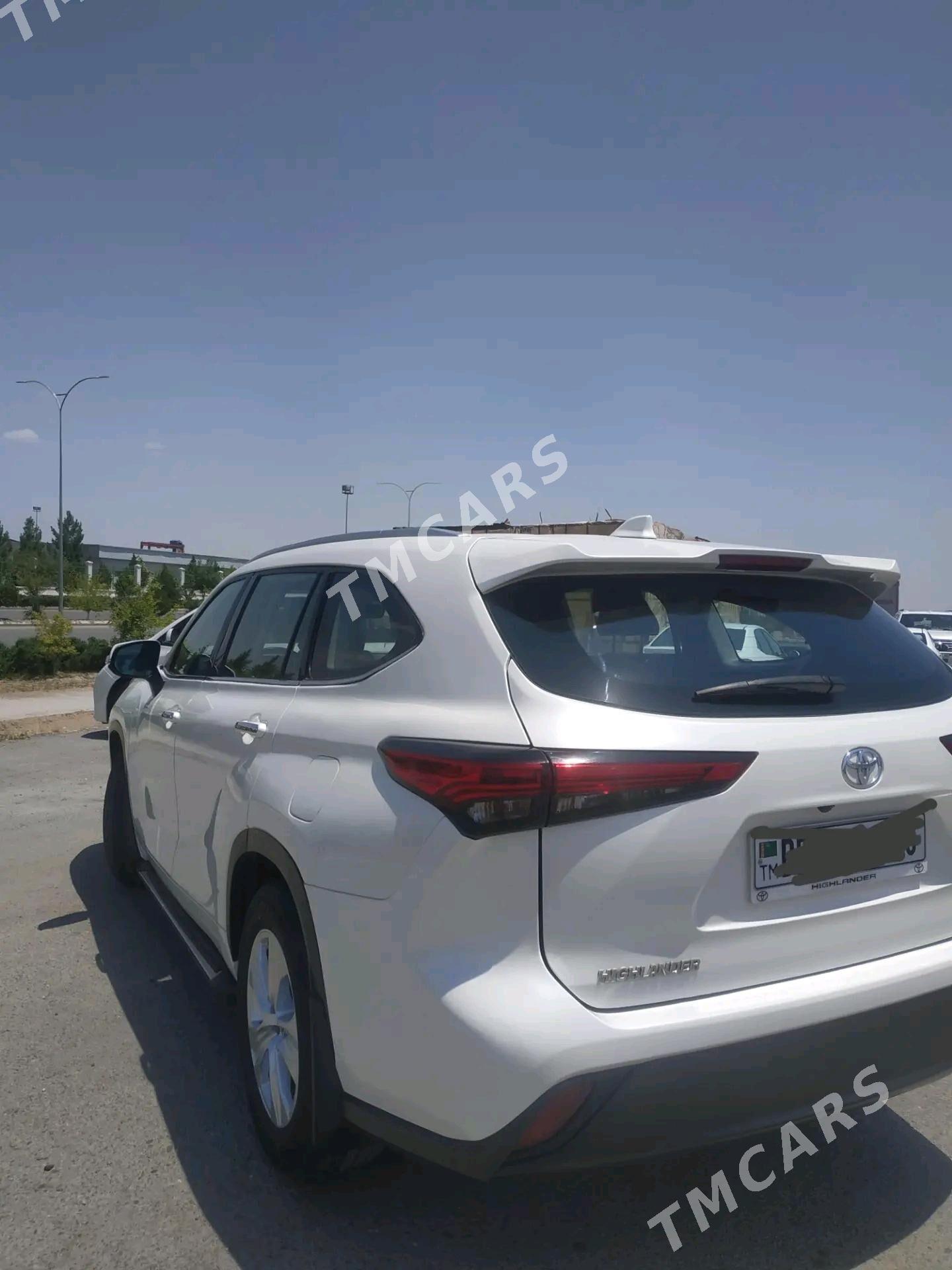 Toyota Highlander 2022 - 530 000 TMT - Gurtly - img 2