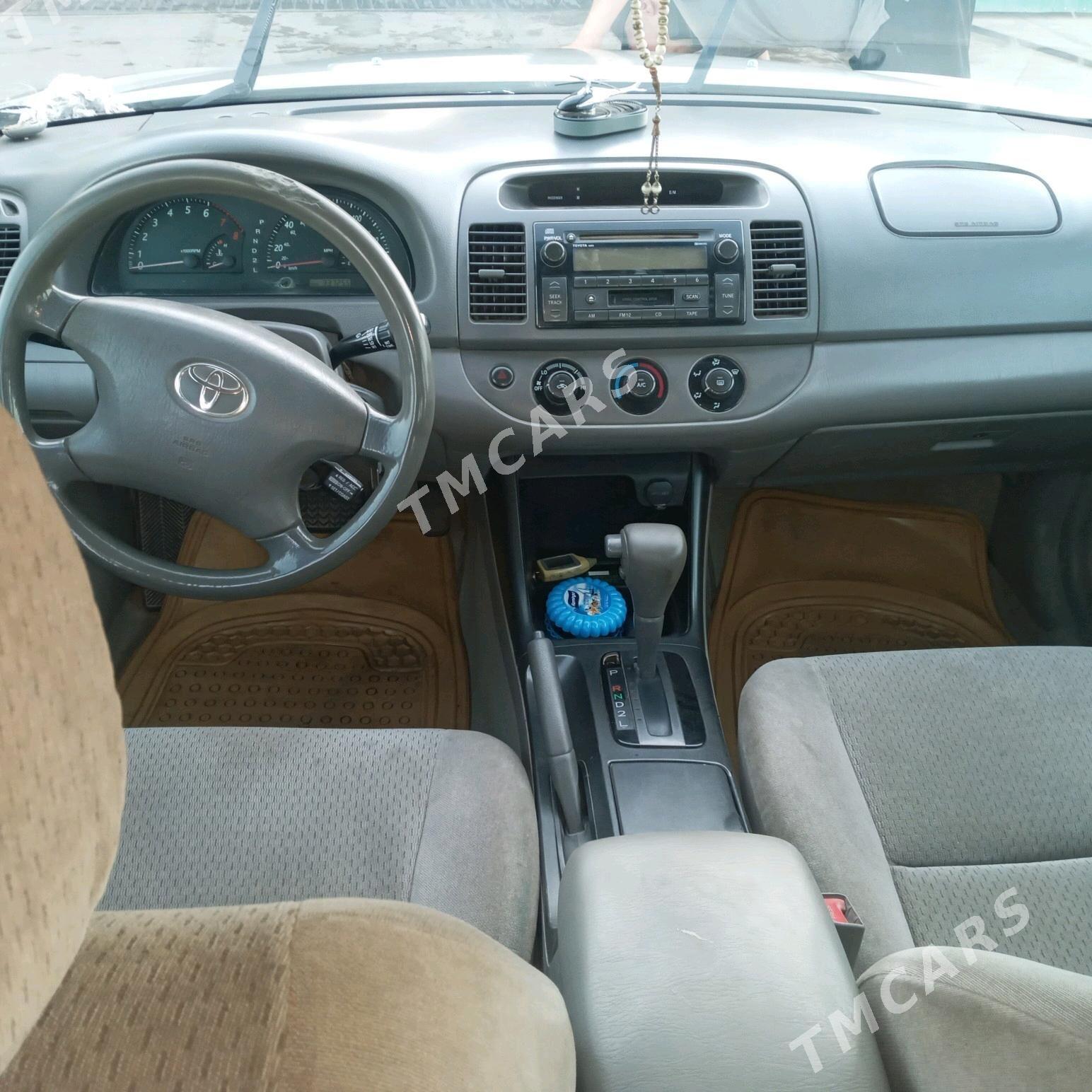 Toyota Camry 2002 - 145 000 TMT - Бабадайхан - img 4