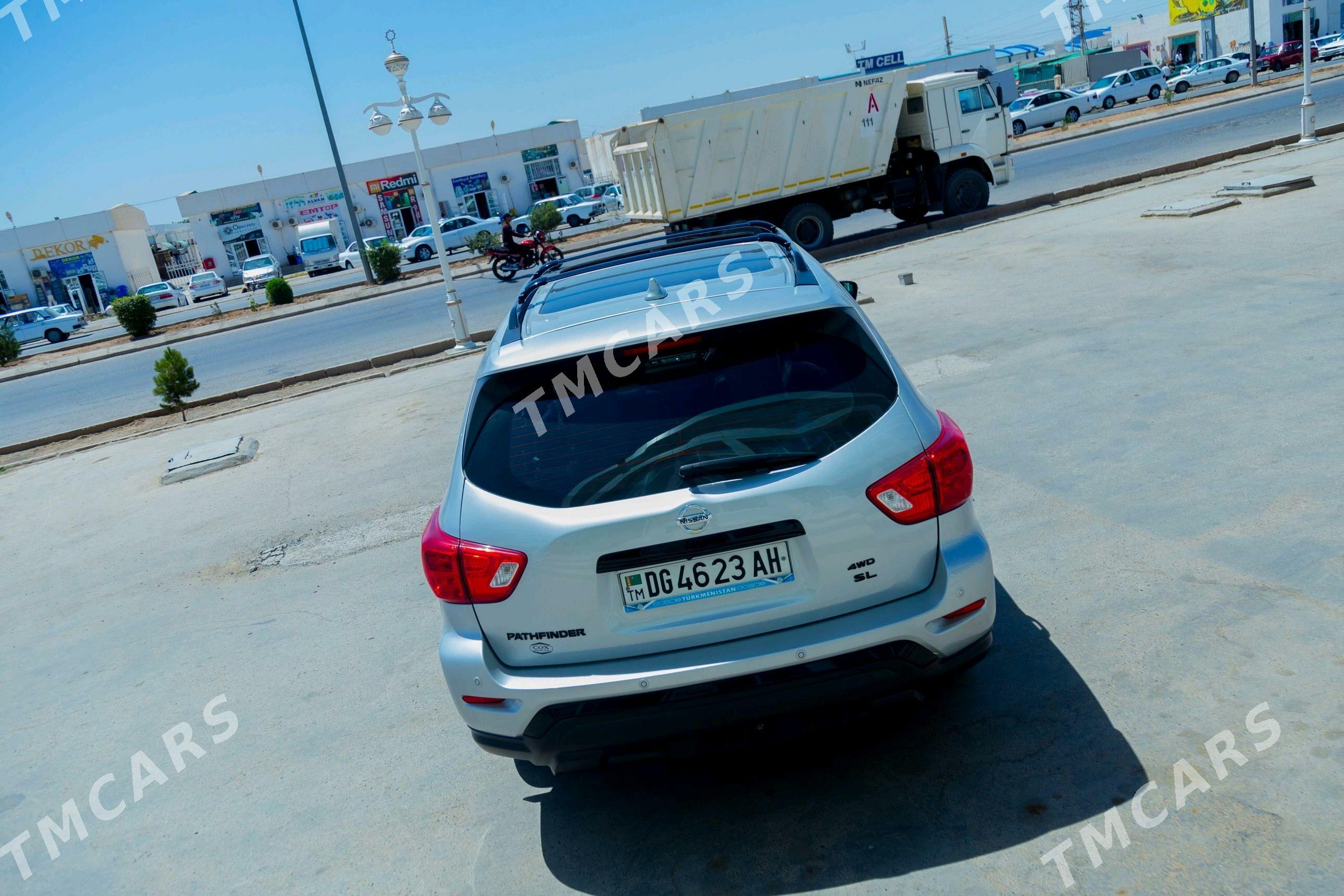 Nissan Pathfinder 2020 - 270 000 TMT - Теджен - img 5