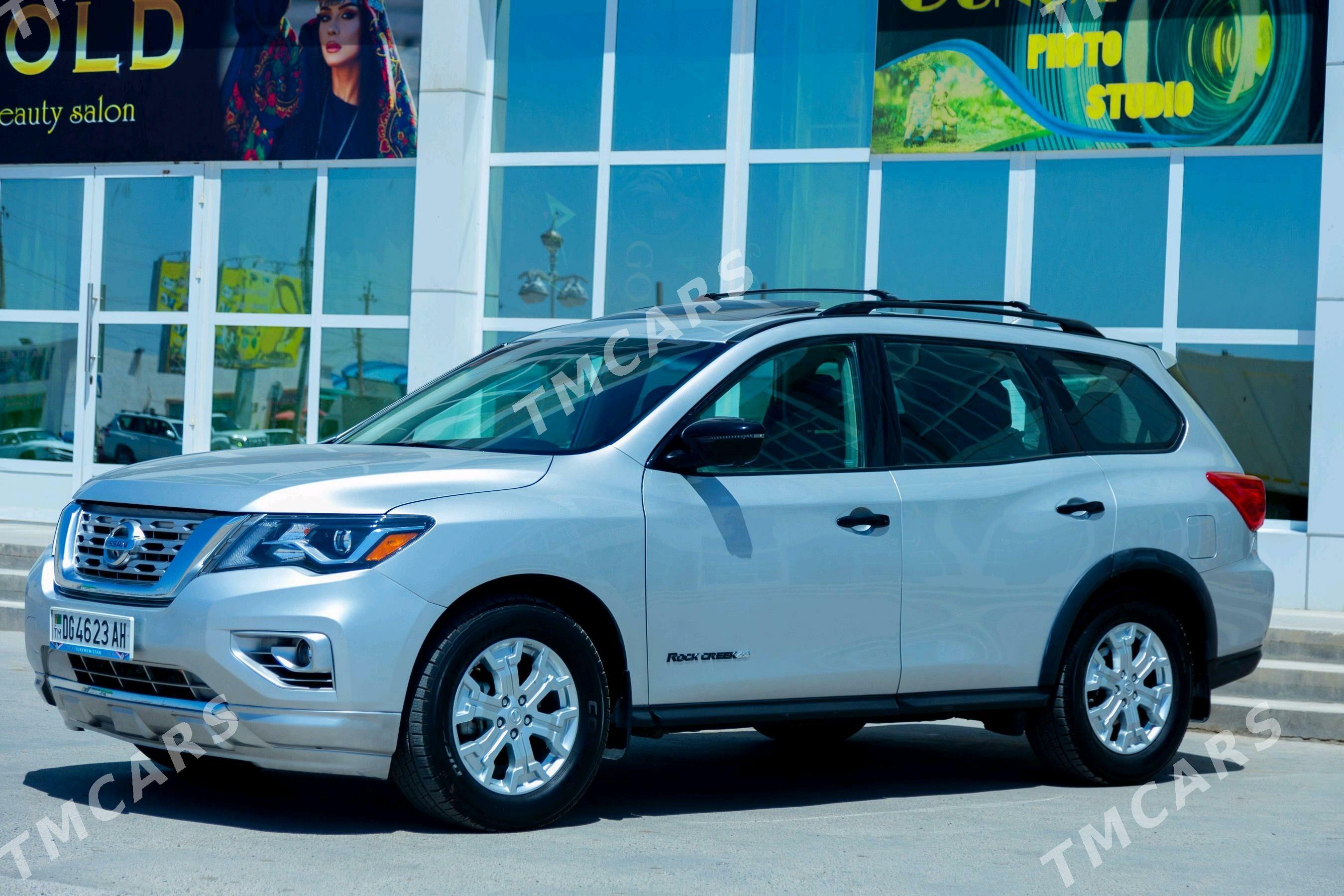Nissan Pathfinder 2020 - 270 000 TMT - Теджен - img 3