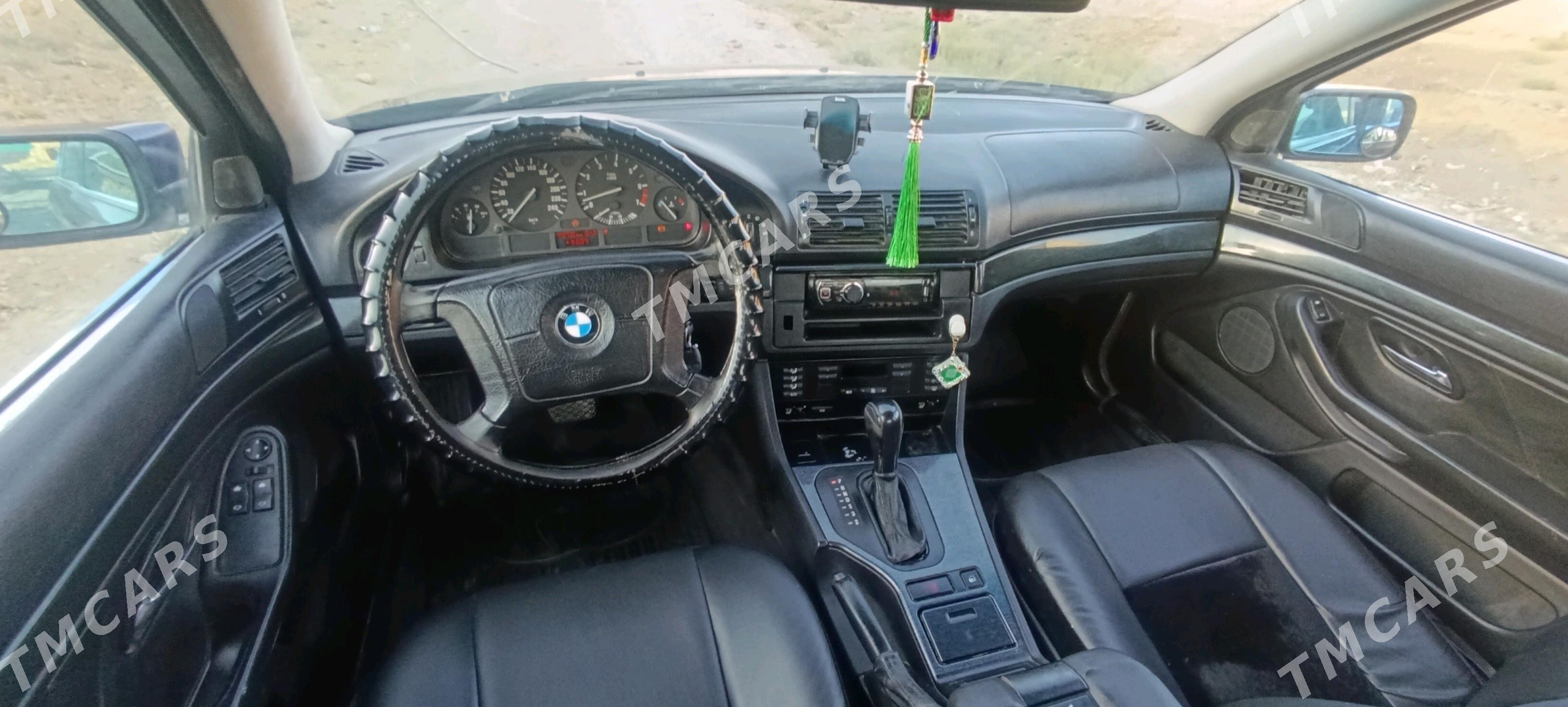 BMW 528 1996 - 75 000 TMT - Bäherden - img 5