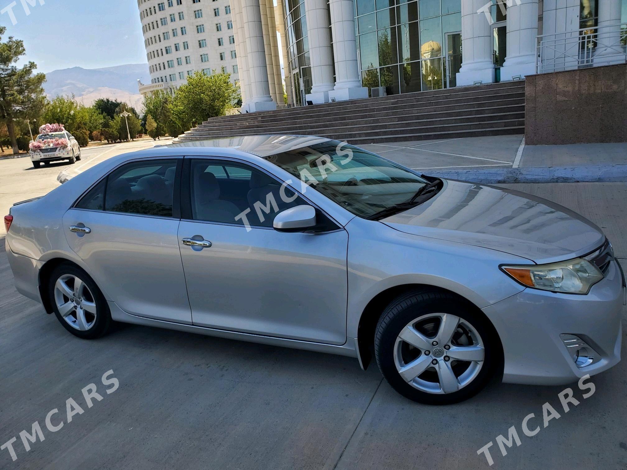 Toyota Camry 2012 - 180 000 TMT - Ак-Бугдайский этрап - img 5