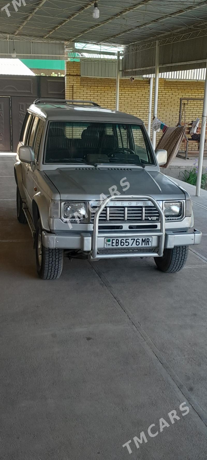 Hyundai Galloper 1997 - 35 000 TMT - Сакарчага - img 3