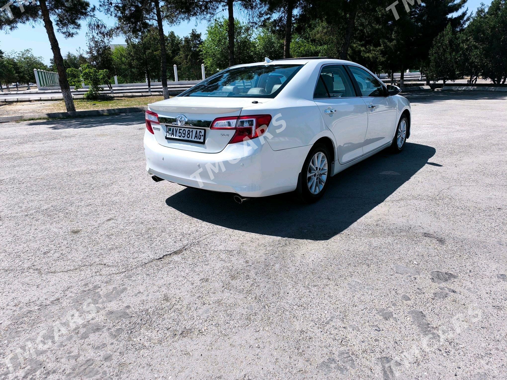 Toyota Camry 2013 - 228 000 TMT - Aşgabat - img 9