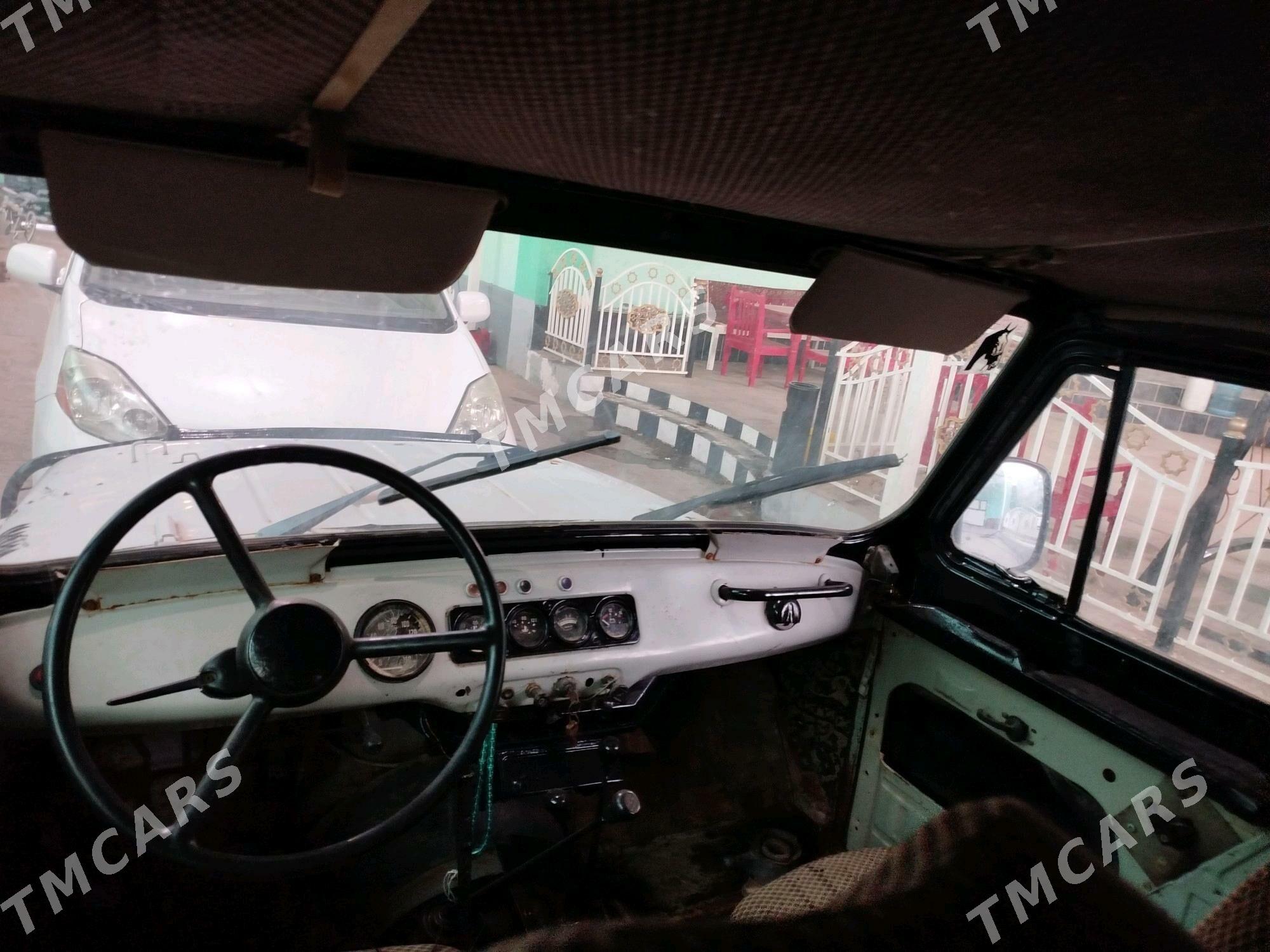 UAZ 469 1999 - 16 000 TMT - Серахс - img 5