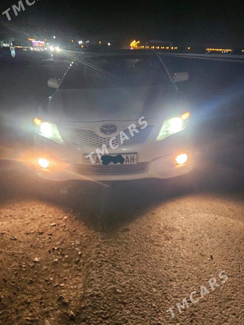 Toyota Camry 2010 - 200 000 TMT - Анев - img 8