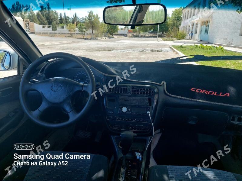 Toyota Carina 1994 - 50 000 TMT - Мары - img 5