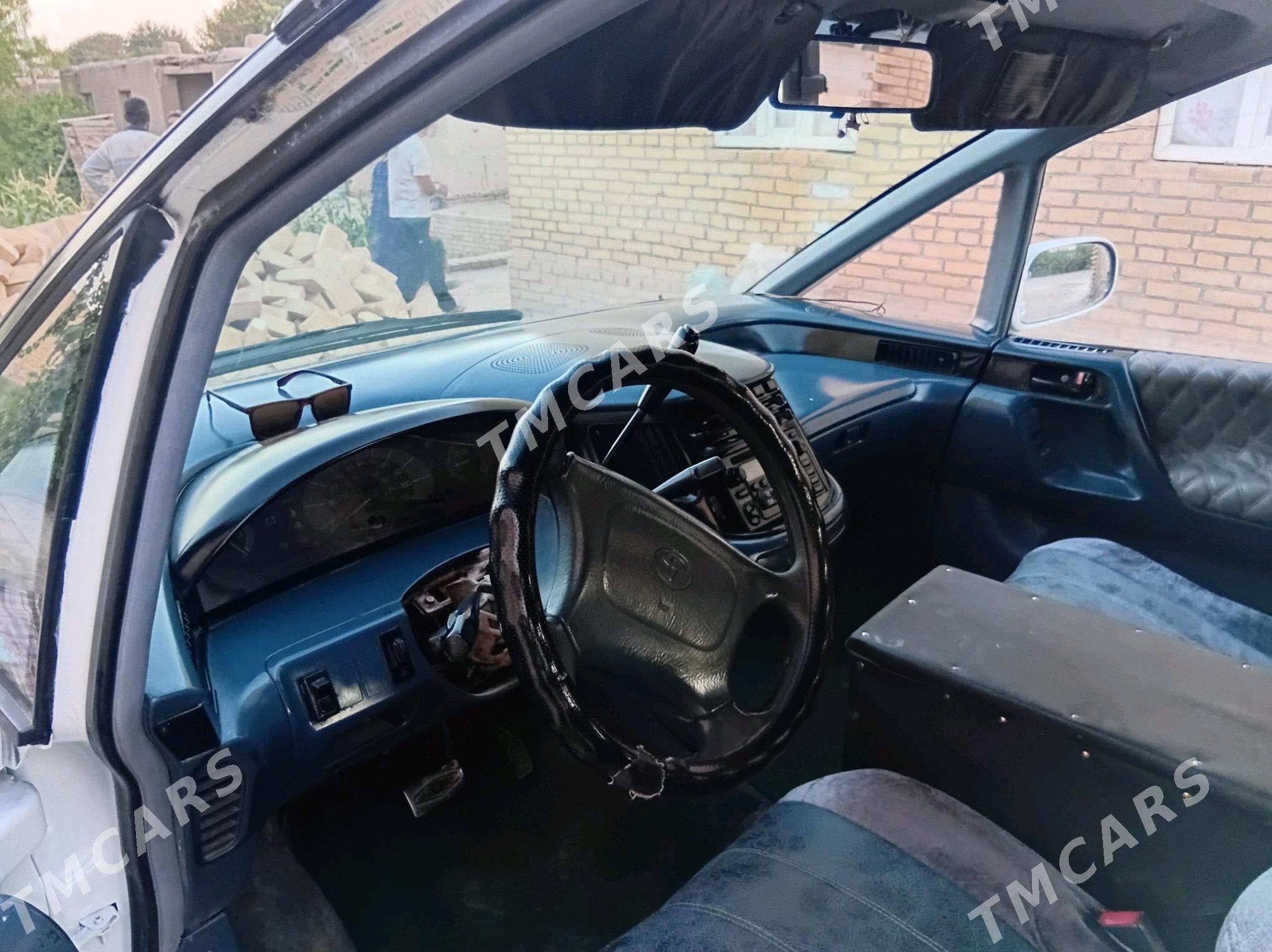 Toyota Previa 1993 - 75 000 TMT - Halaç - img 5