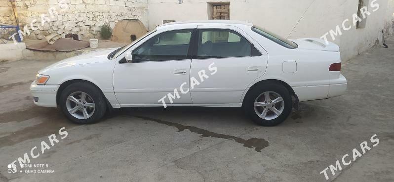 Toyota Camry 2001 - 105 000 TMT - Magdanly - img 3