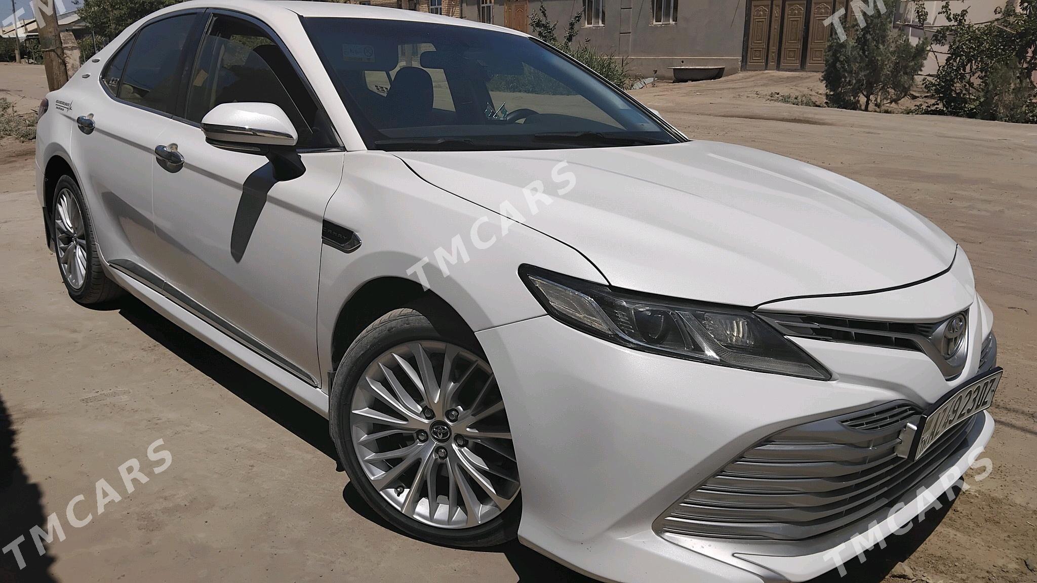 Toyota Camry 2019 - 255 000 TMT - Gurbansoltan Eje - img 2