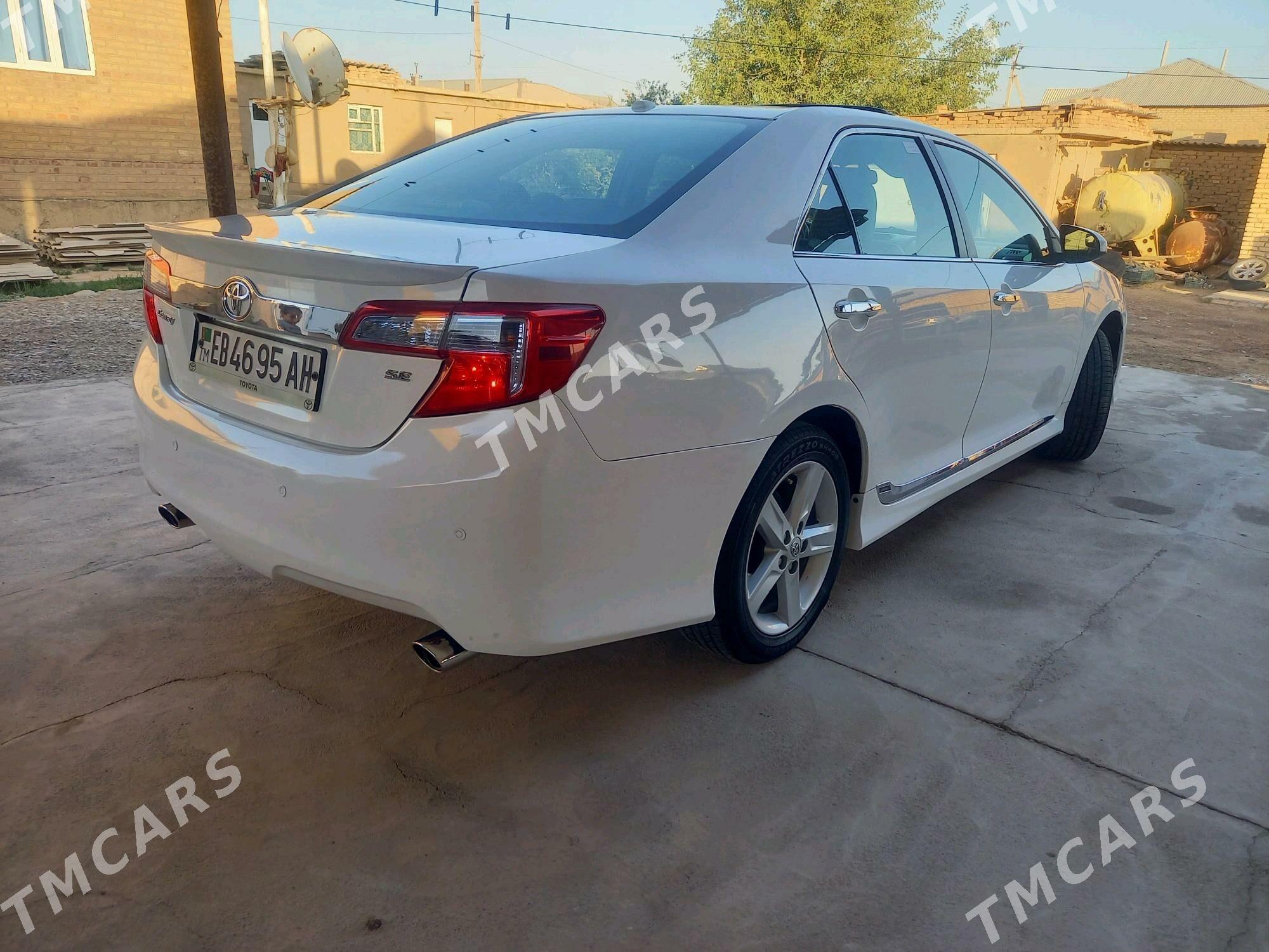 Toyota Camry 2012 - 220 000 TMT - Теджен - img 6
