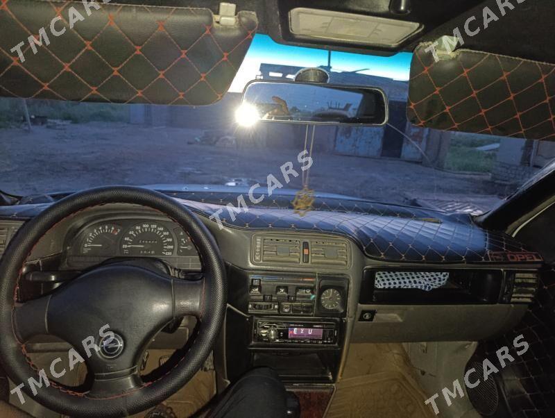Opel Vectra 1991 - 28 000 TMT - Дашогуз - img 5