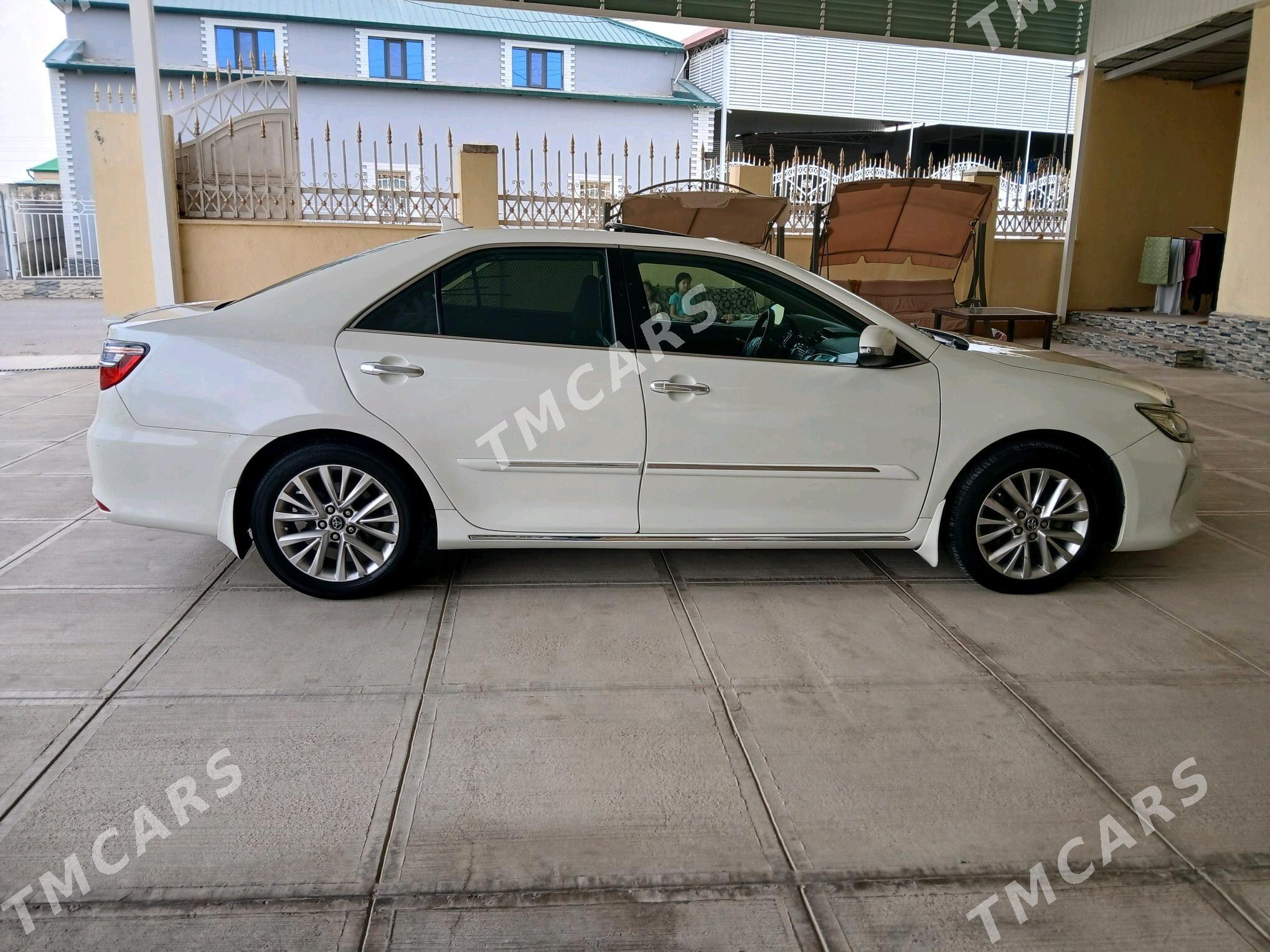 Toyota Camry 2014 - 295 000 TMT - Aşgabat - img 7
