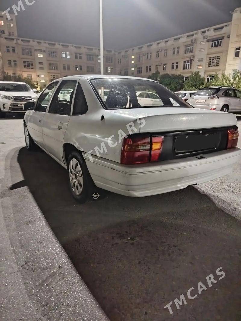 Opel Vectra 1991 - 22 000 TMT - Ak bugdaý etraby - img 4