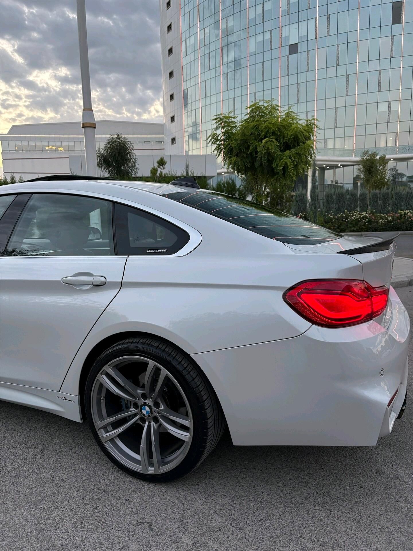 BMW 440i 2017 - 468 000 TMT - Aşgabat - img 4