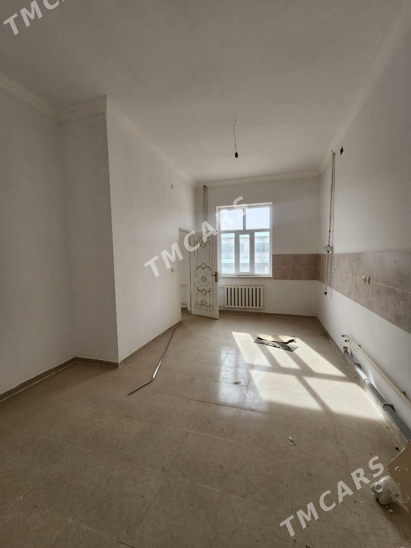 Элитка Бахар базар 1эт2к 134м² - Daşoguz - img 9