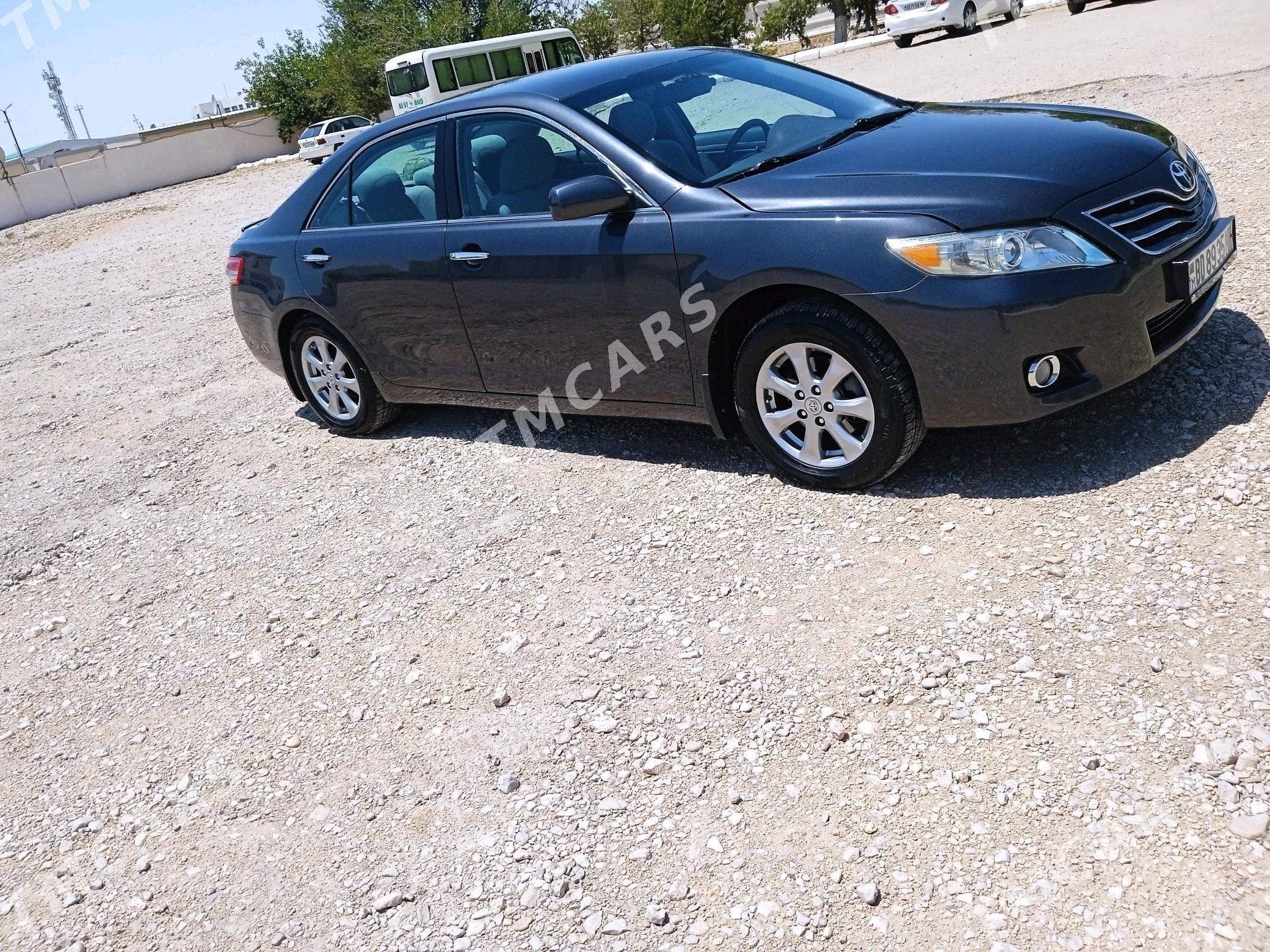 Toyota Camry 2010 - 180 000 TMT - Балканабат - img 6