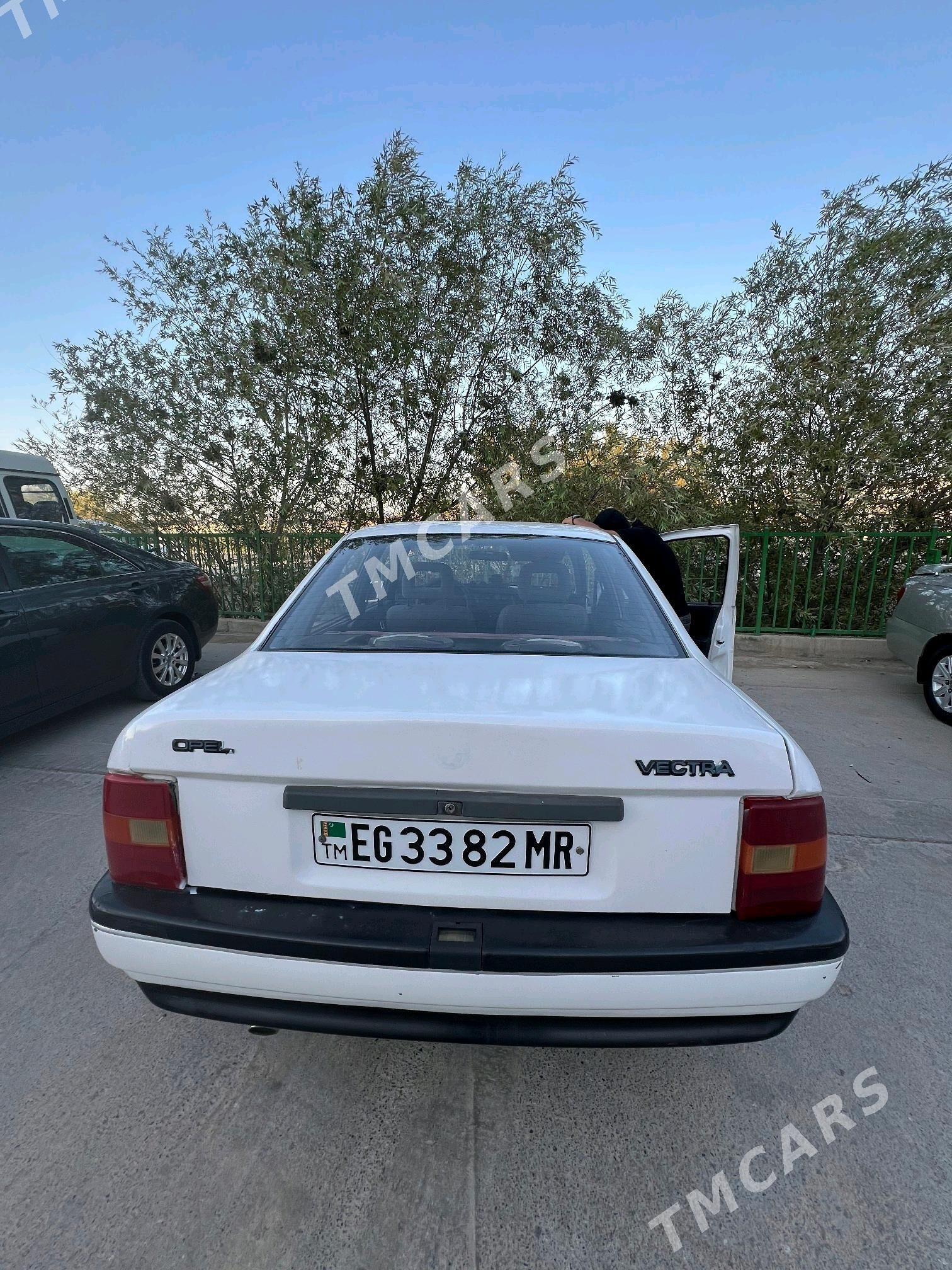 Opel Vectra 1991 - 26 000 TMT - Векильбазар - img 3