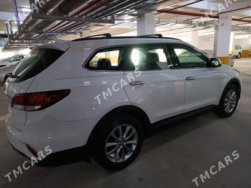 Hyundai Santa Fe 2018 - 300 000 TMT - Ашхабад - img 4