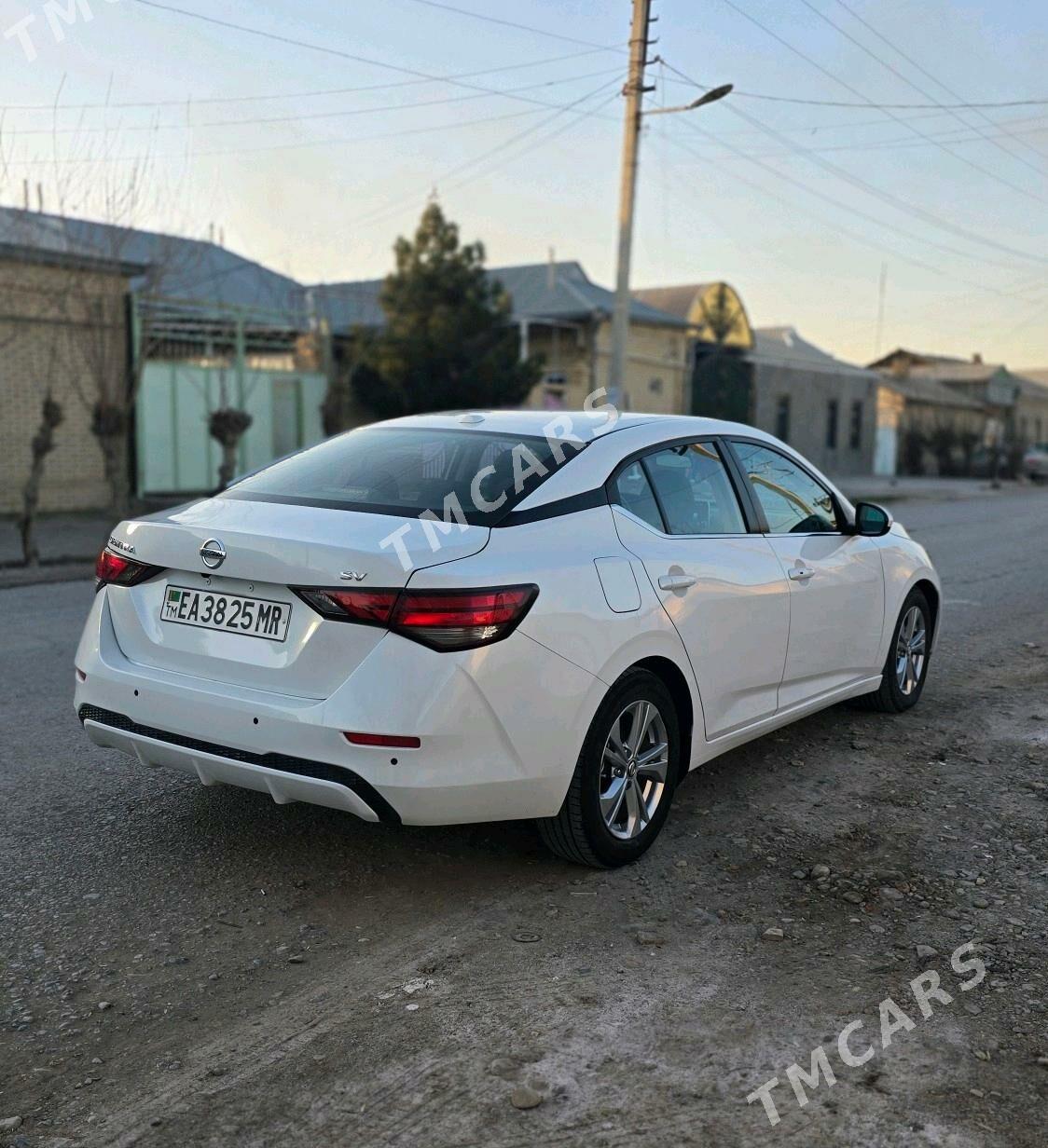 Nissan Sentra 2021 - 200 000 TMT - Мары - img 3