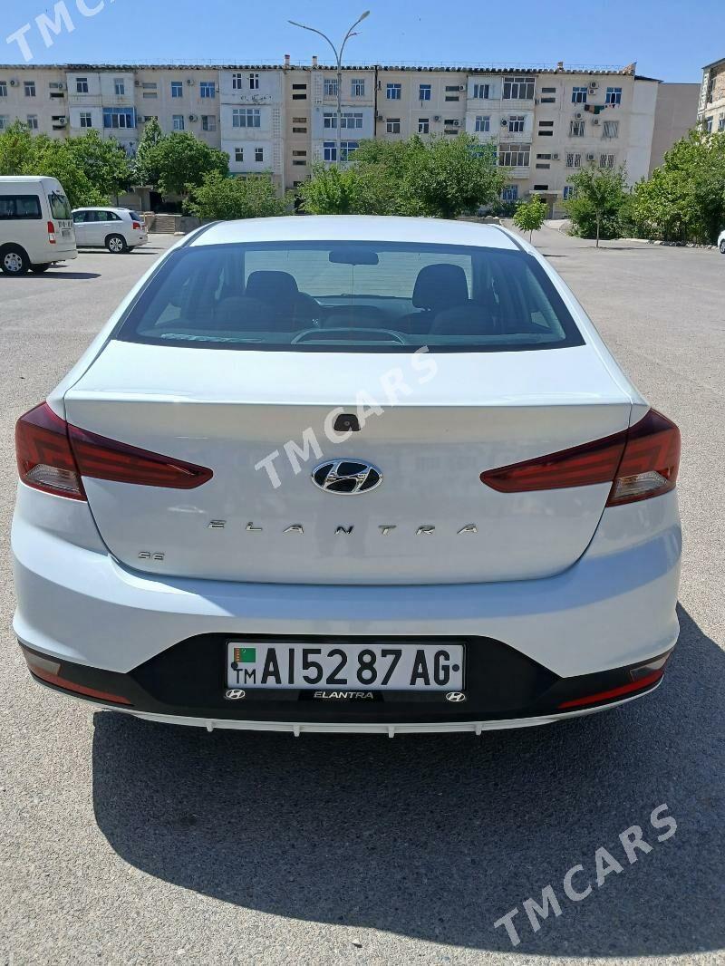 Hyundai Elantra 2019 - 195 000 TMT - Aşgabat - img 2