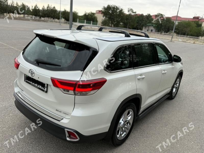 Toyota Highlander 2017 - 370 000 TMT - Ашхабад - img 5