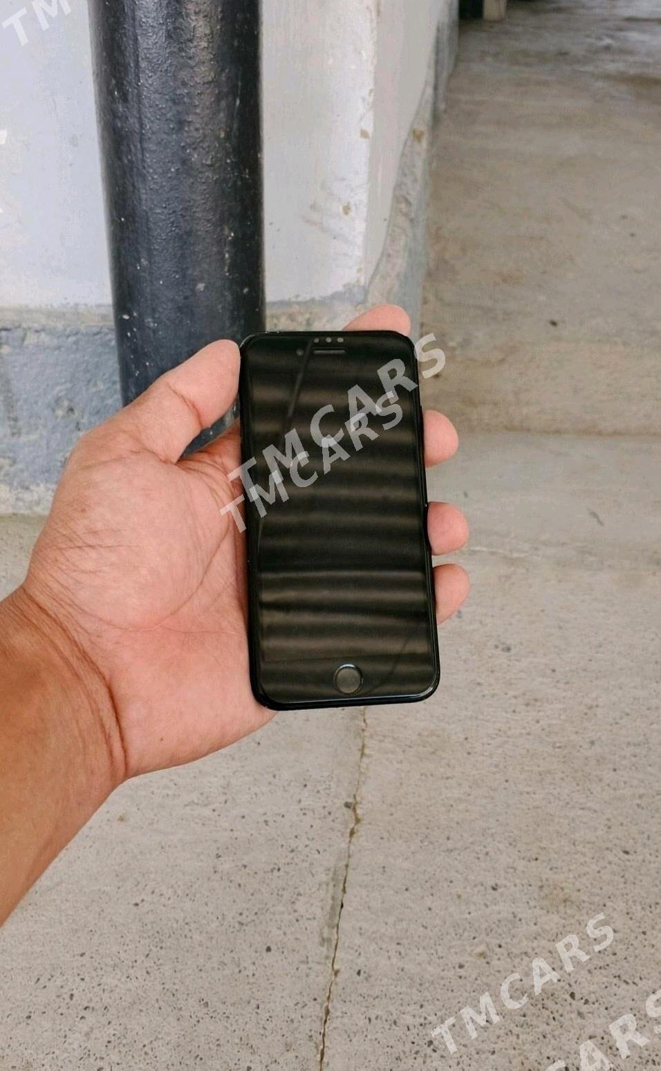 iPhone 7  Gb 128 - Balkanabat - img 3