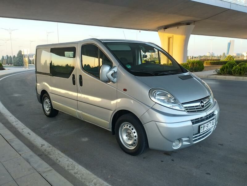 Toyota Sienna 2011 - 200 000 TMT - Hitrowka - img 9