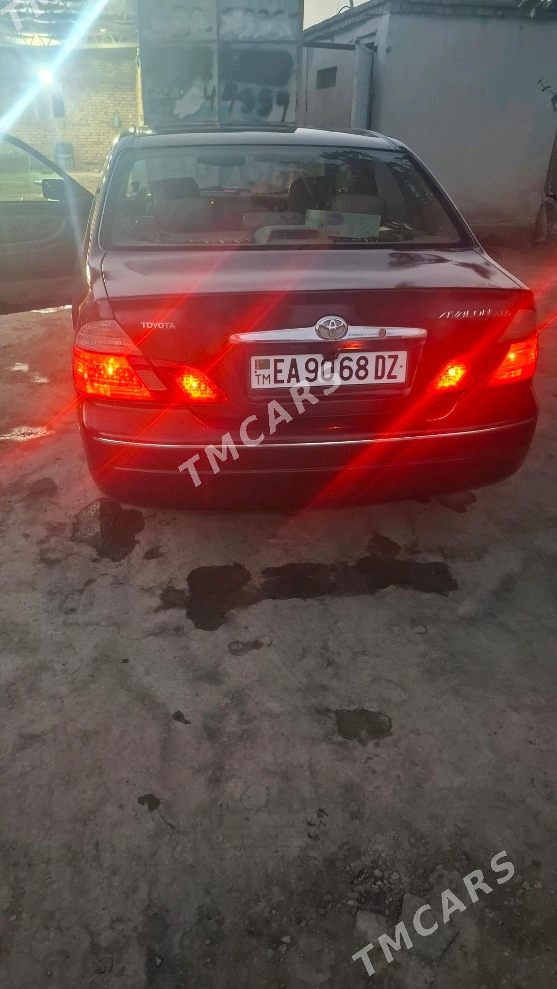 Toyota Avalon 2003 - 180 000 TMT - Köneürgenç - img 4