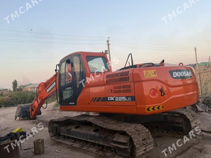 LiuGong Excavator 2012 - 1 200 000 TMT - Daşoguz - img 2