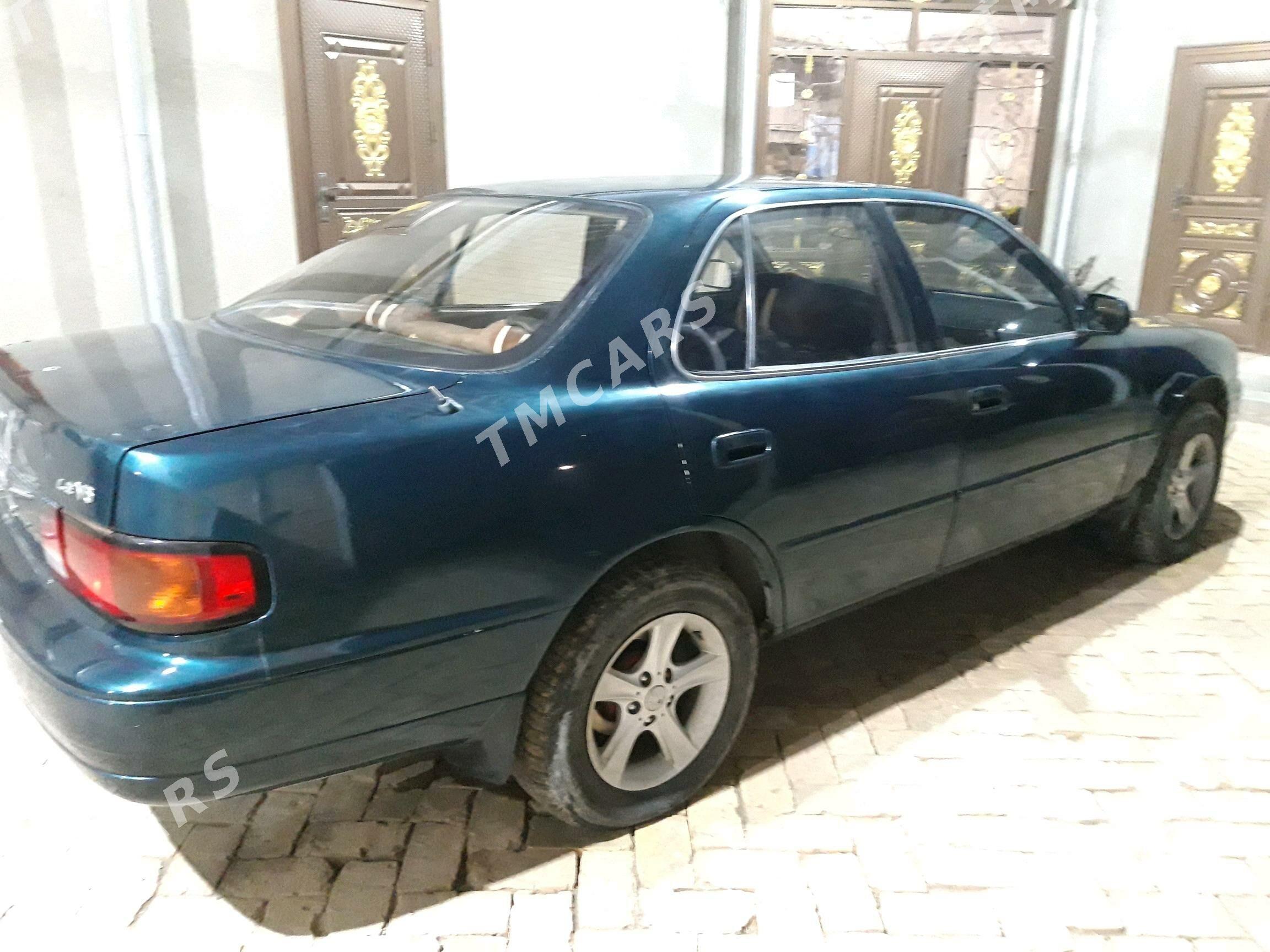 Toyota Camry 1994 - 90 000 TMT - Ýolöten - img 4