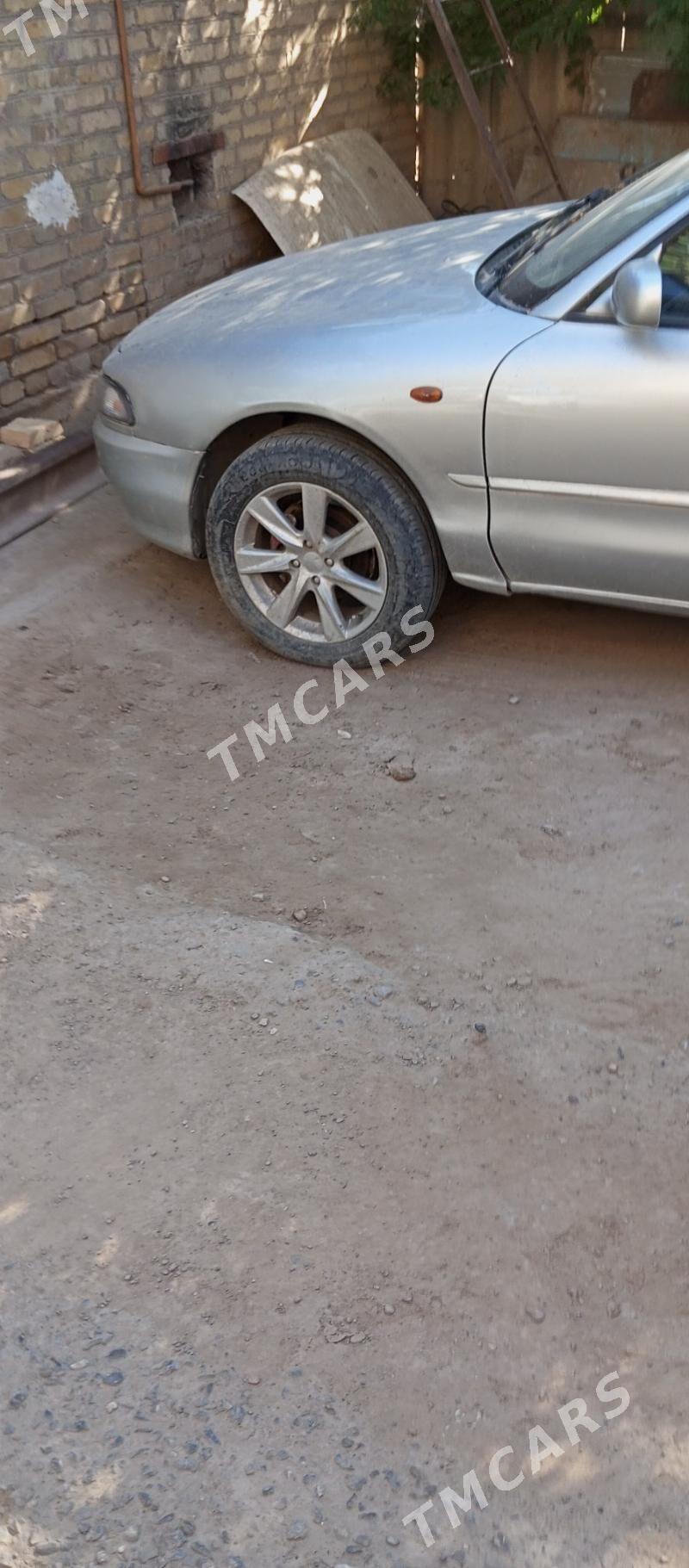 Mitsubishi Galant 1993 - 30 000 TMT - Саят - img 3