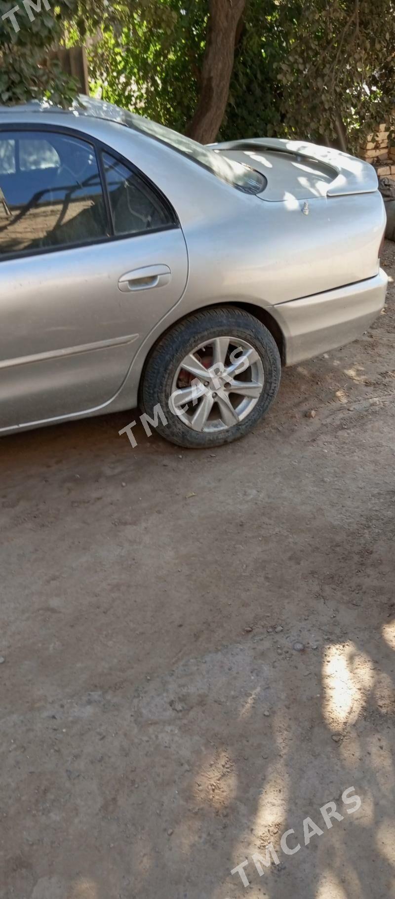 Mitsubishi Galant 1993 - 30 000 TMT - Саят - img 2