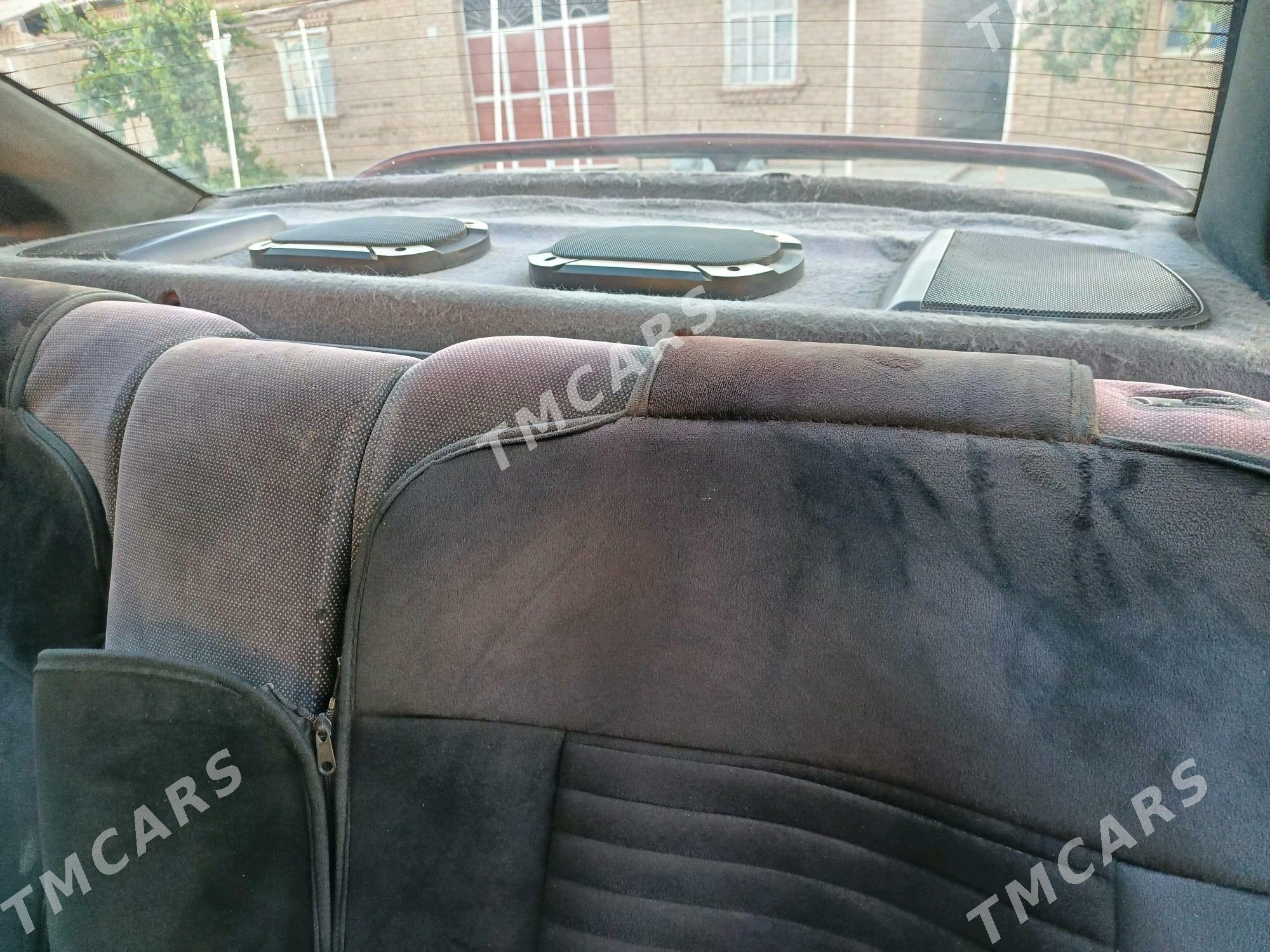 Opel Vectra 1990 - 32 000 TMT - Чарджоу - img 9