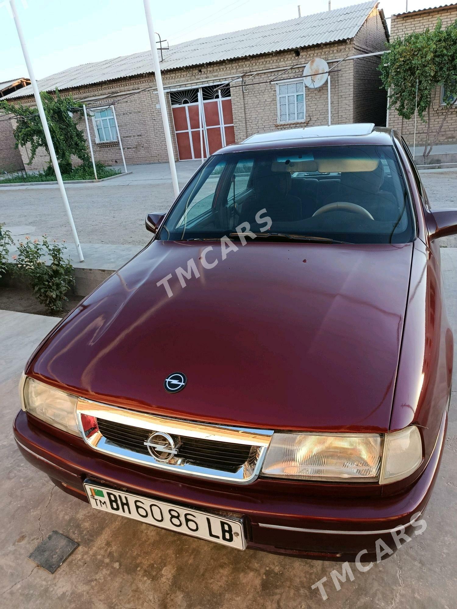 Opel Vectra 1990 - 32 000 TMT - Чарджоу - img 5