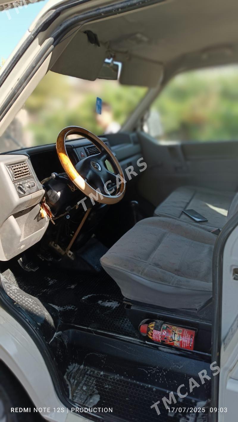 Volkswagen Transporter 2003 - 90 000 TMT - Tejen - img 10