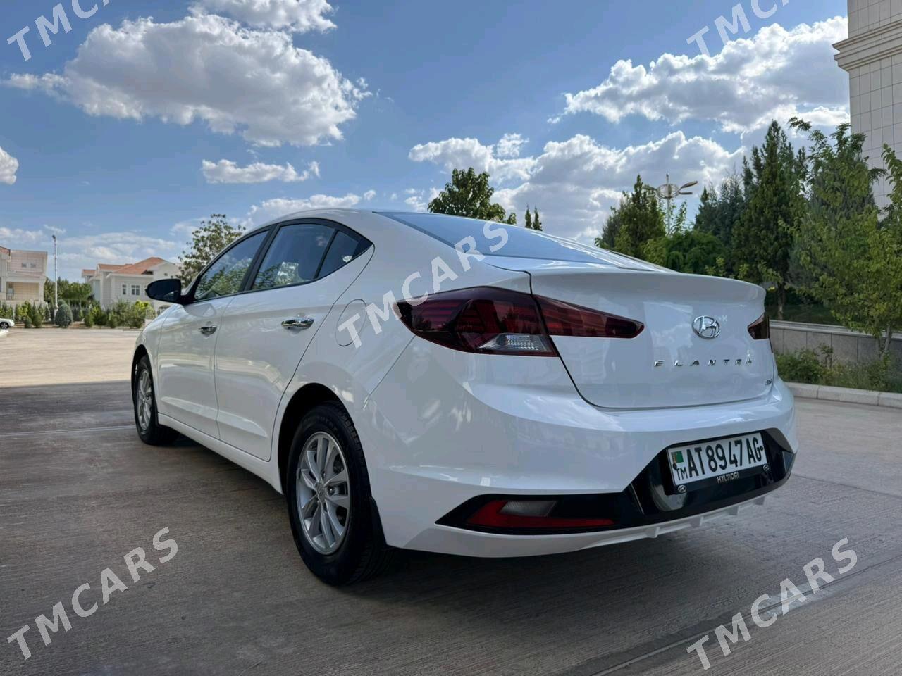 Hyundai Elantra 2020 - 230 000 TMT - Aşgabat - img 2