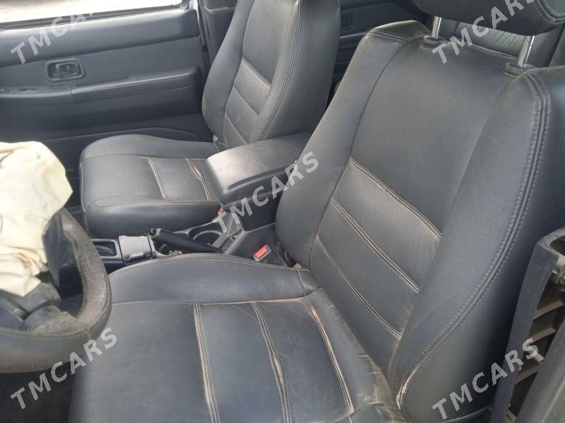 Nissan Pathfinder 2000 - 40 000 TMT - Мары - img 4