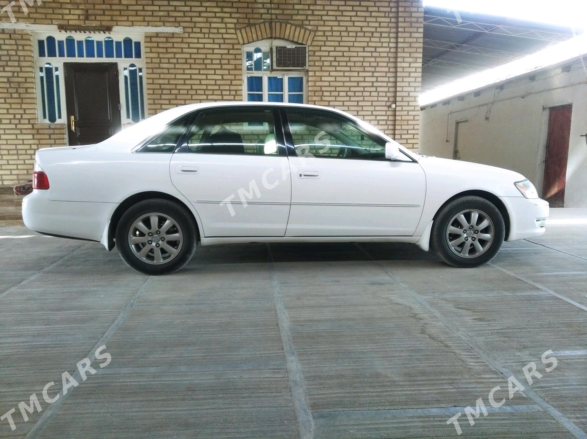 Toyota Avalon 2001 - 174 000 TMT - Бахарден - img 2