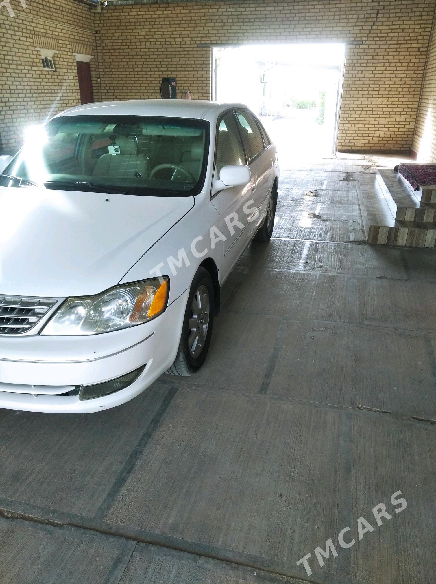 Toyota Avalon 2001 - 174 000 TMT - Бахарден - img 3