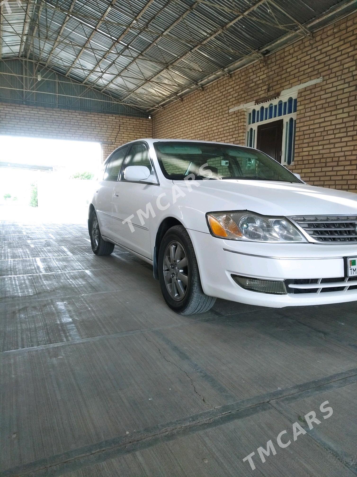 Toyota Avalon 2001 - 174 000 TMT - Бахарден - img 7
