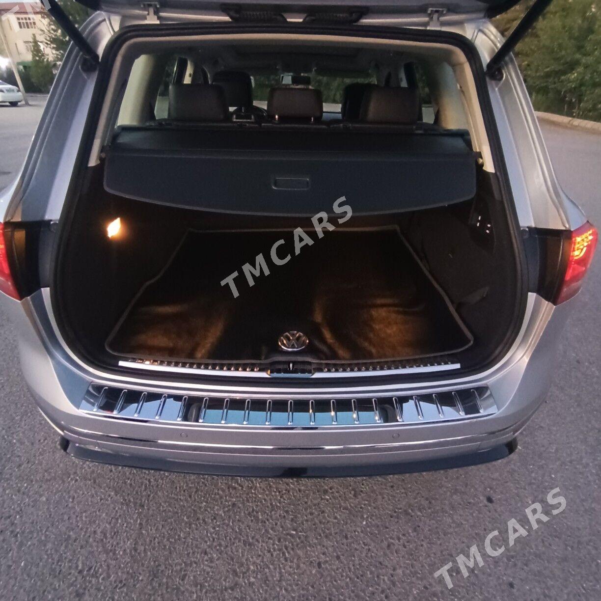 Volkswagen Touareg 2016 - 620 000 TMT - Bekrewe - img 6